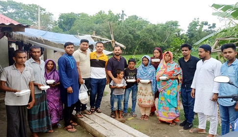 জন্মদিনে স্বেচ্ছাসেবক লীগ নেতার ব্যতিক্রমী আয়োজন