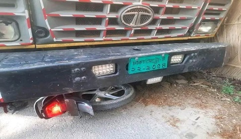 মহম্মদপুরে সড়ক দুর্ঘটনায় নিহত ১ 