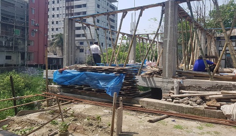 শ্রীনগর-শ্যামসিদ্ধি খালের জায়গায় ভবন নির্মাণ কাজ বন্ধ করলো প্রশাসন