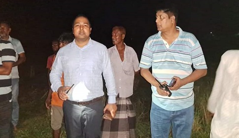 নবীনগরে দুই চেয়ারম্যানের আত্মীয়ের ড্রেজার ও ভেকু জব্দ, চারজনের জেল