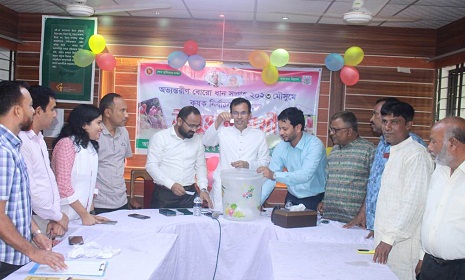 ফুলবাড়ীতে বোরো ধান সংগ্রহে ৫২২ কৃষক নির্বাচন