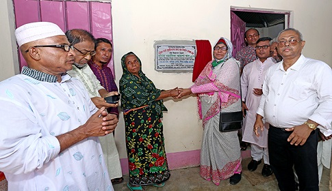 ‘জননেত্রী শেখ হাসিনা বিশ্বের ইতিহাসে অনন্য’