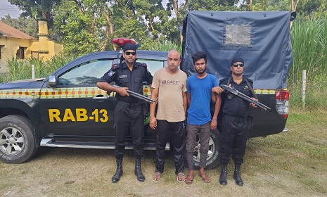 দিনাজপুরে র্যাবের অভিযানে মাদকসহ দুই মাদক ব্যবসায়ী আটক