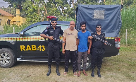 দিনাজপুরে র‍্যাবের অভিযানে মাদকসহ দুই মাদক ব্যবসায়ী আটক