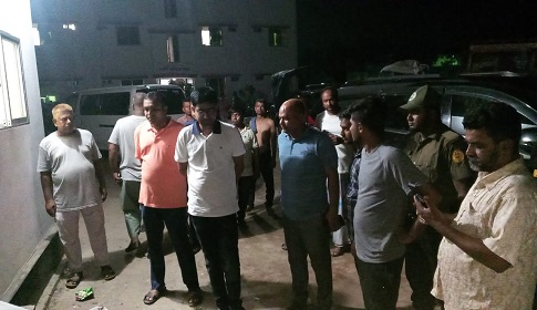 সড়কে প্রাণ হারালো বাবা-ছেলে