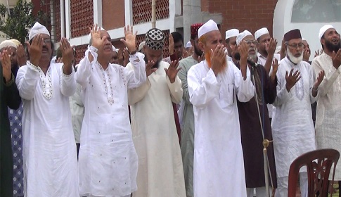 মৌলভীবাজারে সকালে বৃষ্টির জন্য নামাজ, দুপুর থেকে গুড়ি গুড়ি বৃষ্টি