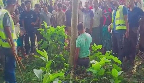 শ্রীপুরে মেহগনি বাগান থেকে ব্যবসায়ীর ঝুলন্ত লাশ উদ্ধার 