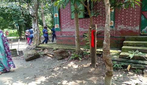 শ্রীনগরে আদালতের আদেশে জমি উদ্ধার