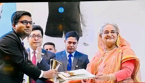 মাগুরায় প্রশাসনের দু’জন পেলেন বঙ্গবন্ধু জনপ্রশাসন পদক