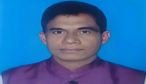 ৫৮ বছর বয়সে এসএসসি পাস, লেখাপড়া চা‌লি‌য়ে যে‌তে চ‌ান শাহা আলম