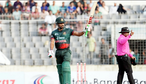 শান্তর লড়াইয়ের পরও ১৭১ রানে অলআউট বাংলাদেশ