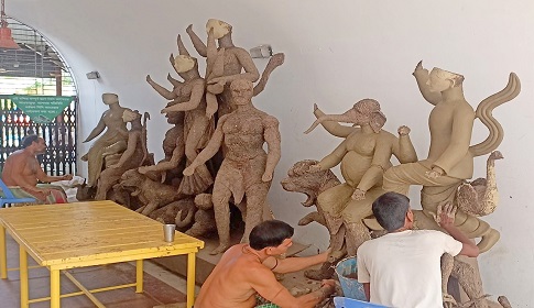 ধামরাইয়ে ২ শতাধিক মন্দিরে দুর্গোৎবের প্রস্তুতি চলছে