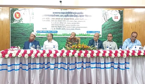 ‘চোরাই চা কারবারীদের বিরুদ্ধে জোড়ালো অভিযান অব্যাহত থাকবে’