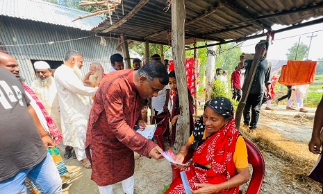 শ্রীনগরে গোলাম সারোয়ার কবীরের গণসংযোগ