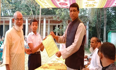 বেগুনহাটি সরকারি প্রাথমিক বিদ্যালয়ের ৫ম শ্রেণীর শিক্ষার্থীদের বিদায় সংবর্ধনা