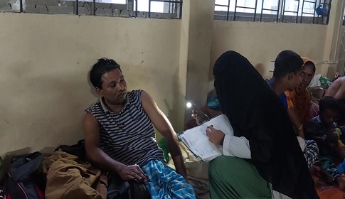 যশোরে কলেজ শিক্ষককে পিটিয়ে জবাই করতে অফিসে নিলো পরিবহন শ্রমিকরা