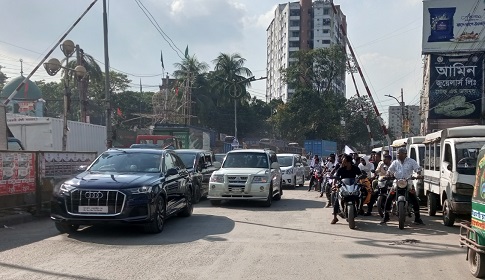 হরতালের বিরুদ্ধে আজমেরী ওসমানের নেতৃত্বে নারায়ণগঞ্জে মটর শোভাযাত্রা