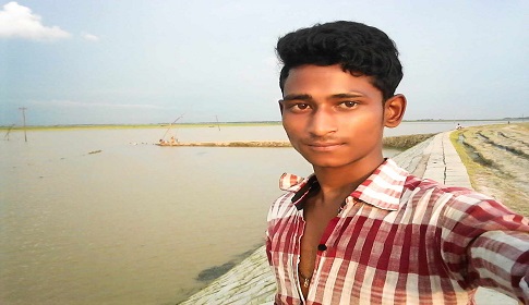 স্ত্রী বাবার বাড়ি থেকে না ফেরায় ফাঁসিতে ঝুলে যুবকের আত্মহত্যা