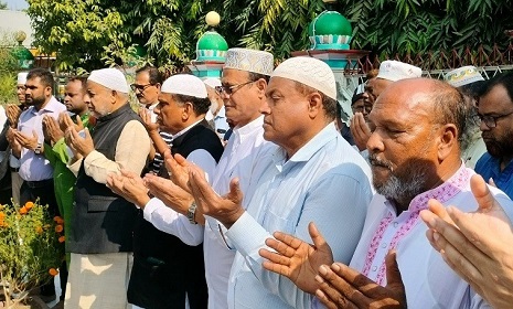 আনুষ্ঠানিকভাবে নির্বাচনী কার্যক্রম শুরু করলেন জিল্লুল হাকিম