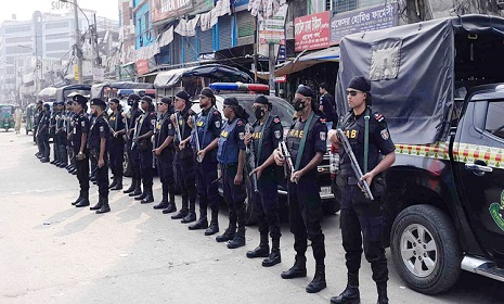 নিরাপত্তায় সারাদেশে র্যাবের ৪৩৫ টহল দল