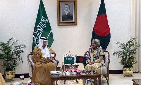 প্রধানমন্ত্রীর সঙ্গে সৌদি বিনিয়োগমন্ত্রীর সাক্ষাৎ