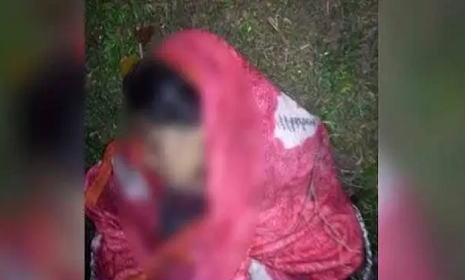 কুষ্টিয়ায় কম্বলে মোড়ানো অবস্থায় কলেজছাত্রীর মরদেহ উদ্ধার