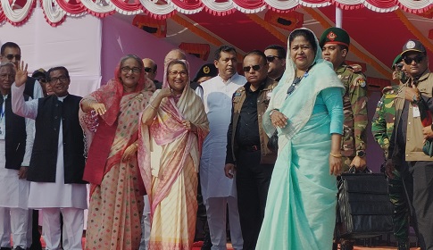 কোটালীপাড়ার জনসভায় প্রধানমন্ত্রী