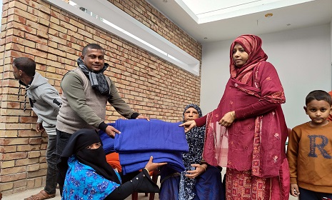 কোটালীপাড়ায় ১ হাজার দরিদ্র ও অসহায় পরিবার পেল কম্বল 