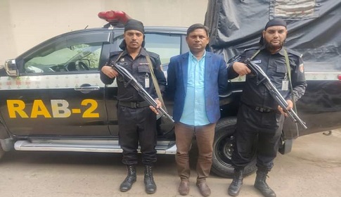 বরগুনায় ক্লিনিক কান্ডের সেই চেয়ারম্যান গ্রেফতার, আদালতে রিমান্ডের আবেদন