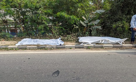 শ্রীনগরে বঙ্গবন্ধু এক্সপ্রেসওয়েতে মোটরসাইকেল দুর্ঘটনায় বাবা-মেয়ে নিহত