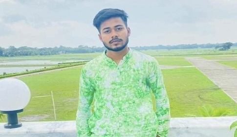 মোটরসাইকেল নিয়ন্ত্রণ হারিয়ে ছাত্রলীগ নেতা নিহত