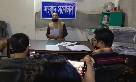 কেন্দুয়াতে চাচার অংশের জমি ভাতিজা কর্তৃক দখল ও বিক্রির অভিযোগে সংবাদ সন্মেলন