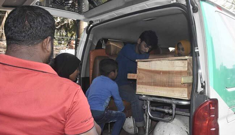 বেইলি রোডে আগুনে দগ্ধদের চিকিৎসার দায়িত্ব নিয়েছেন প্রধানমন্ত্রী