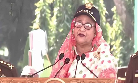 ‘আধুনিক সেনাবাহিনী গড়তে পদক্ষেপ নেওয়া হচ্ছে’