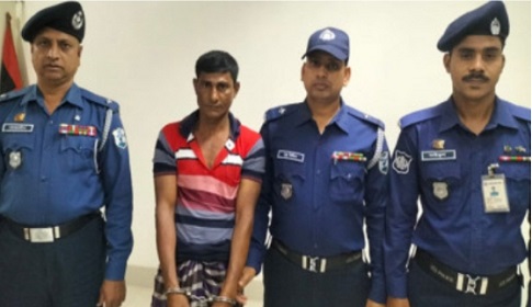 মেঘনার কুখ্যাত দস্যু ফারুক নৌ-পুলিশের হাতে গ্রেপ্তার