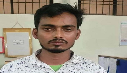 টঙ্গীবাড়ীতে মোস্তফার হত্যাকারী রাজন গ্রেফতার, আদালতে স্বীকারোক্তি