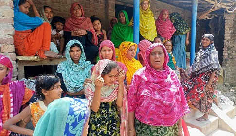 লালপুরে ঘাস কাটাকে কেন্দ্র করে দুই পক্ষের সংঘর্ষে নিহত ১