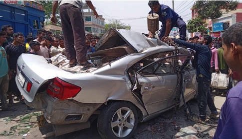 বগুড়ায় বাস-প্রাইভেটকার সংঘর্ষে নিহত ৩
