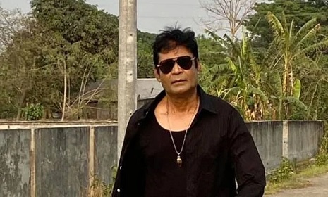অভিনেতা ওয়ালিউল হক রুমি আর নেই