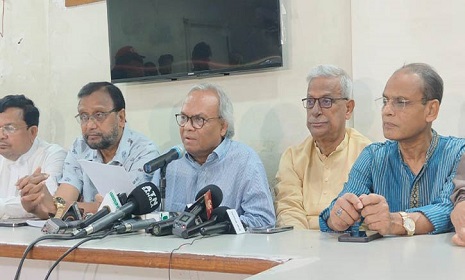 ‘স্বাধীনতা-সার্বভৌমত্বের চাবি পার্শ্ববর্তী দেশকে দিয়েছে সরকার’