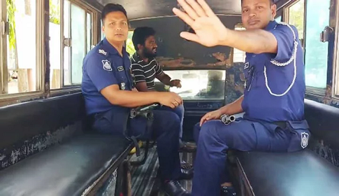 কুষ্টিয়ায় নারী চিকিৎসককে হয়রানি, যুবকের কারাদণ্ড