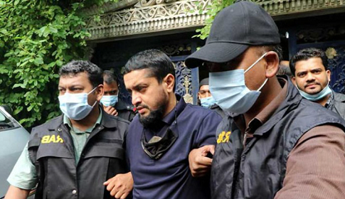 প্রমাণে ব্যর্থ রাষ্ট্রপক্ষ, অস্ত্র মামলায় খালাস ‘গোল্ডেন মনির’