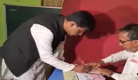 ডোমার ও ডিমলা উপজেলায় শান্তিপূর্ণ ভোটগ্রহণ