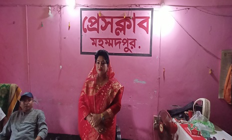 মহম্মদপুরে চেয়ারম্যান প্রার্থী বেবী নাজনীনের সাংবাদিকদের সঙ্গে মতবিনিময়