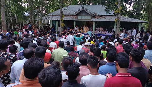 সালথায় ওয়াদুদ মাতুব্বরের নির্বাচনী পথসভা জনসভায় পরিণত