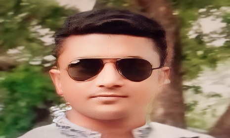 ঝিকরগাছার মিঠুর নামে ব্যাপক প্রতারণার অভিযোগ