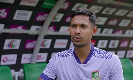 প্রথমবার এলপিএলে মোস্তাফিজ, খেলবেন ডাম্বুলার হয়ে