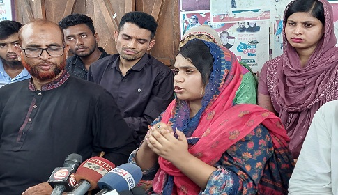 কোটচাঁদপুর পৌরসভার মেয়রকে গ্রেফতারের দাবি