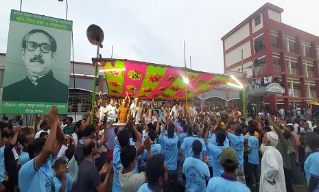 পাবনায় চেয়ারম্যান প্রার্থী আবু সাঈদ খানের বিশাল নির্বাচনী জনসভা