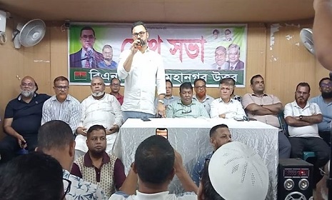 ‘ক্ষমতায় থাকতে সরকার বিদেশি প্রভুদের সহায়তা নিয়েছে’